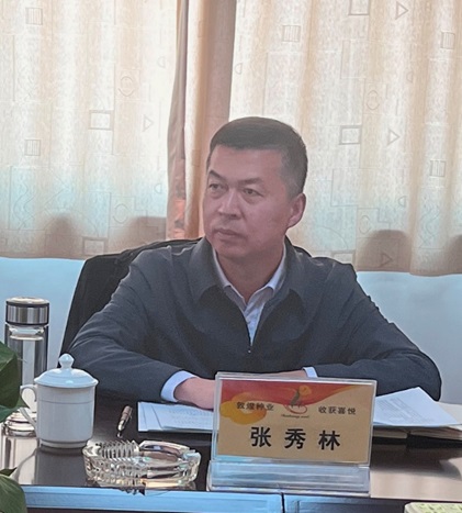 市委常委、副市長張秀林到敦煌種業(yè)調(diào)研